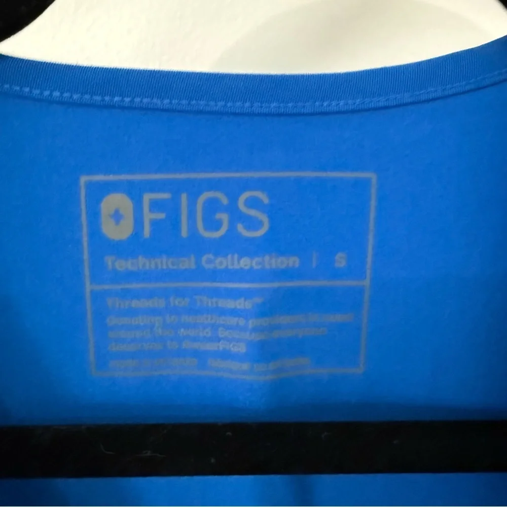 Figs Royal Blue Scrub Set, Shirt and Pants, Size Small, Technical Collection - Picture 3 of 14